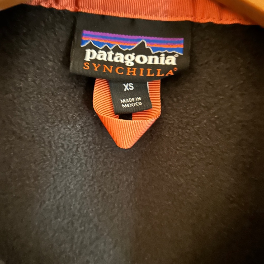 Women's Patagonia Synchilla Vest - Picture 4 of 7